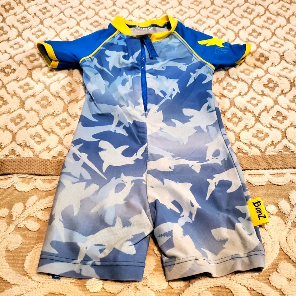 ⬇️ Banz 50+ SPF Sun protection suit with sharks